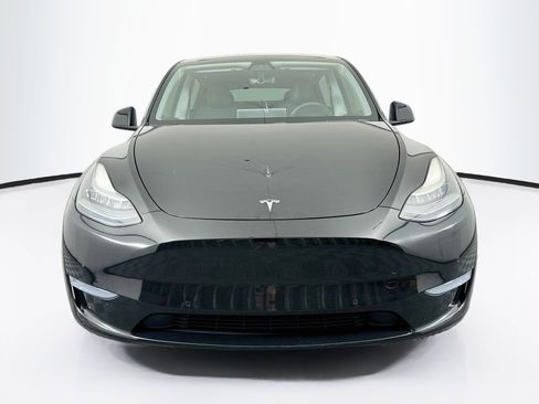 Used 2020 Tesla Model Y Long Range AWD/4WD image 2