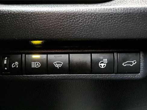 Certified 2022 Toyota RAV4 XLE Premium image 45