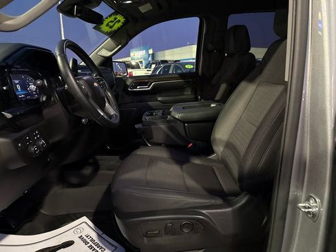 Used 2025 Chevrolet Silverado 1500 LT w/ Safety Package image 11