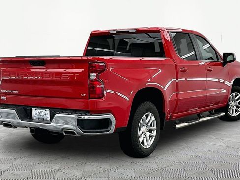 Used 2025 Chevrolet Silverado 1500 LT w/ Z71 Off-Road Package AWD/4WD image 2