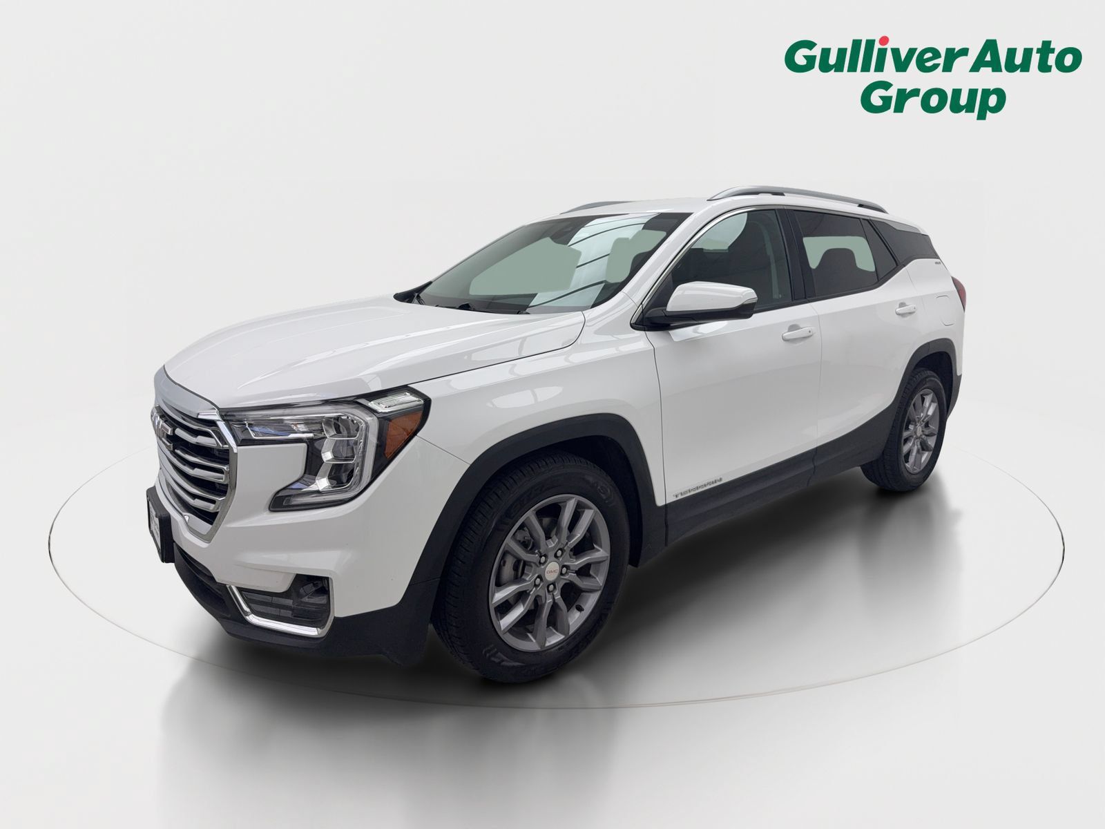 Used 2024 GMC Terrain SLT FWD image 2