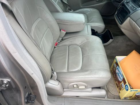 Used 2004 Cadillac De Ville FWD image 15