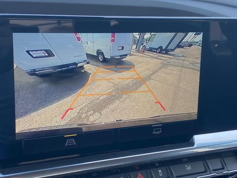 New 2026 Chevrolet Silverado 1500 RST w/ Redline Edition AWD/4WD image 18
