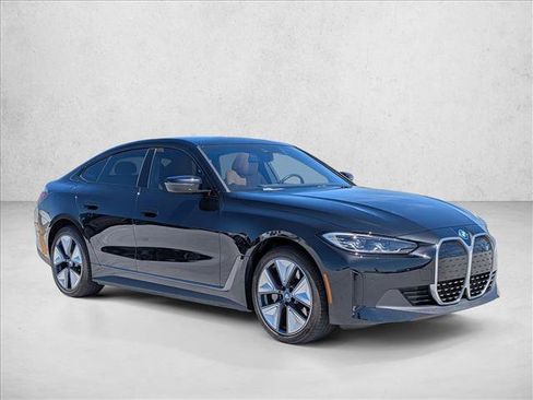 Certified 2023 BMW i4 eDrive35 w/ Premium Package RWD image 3