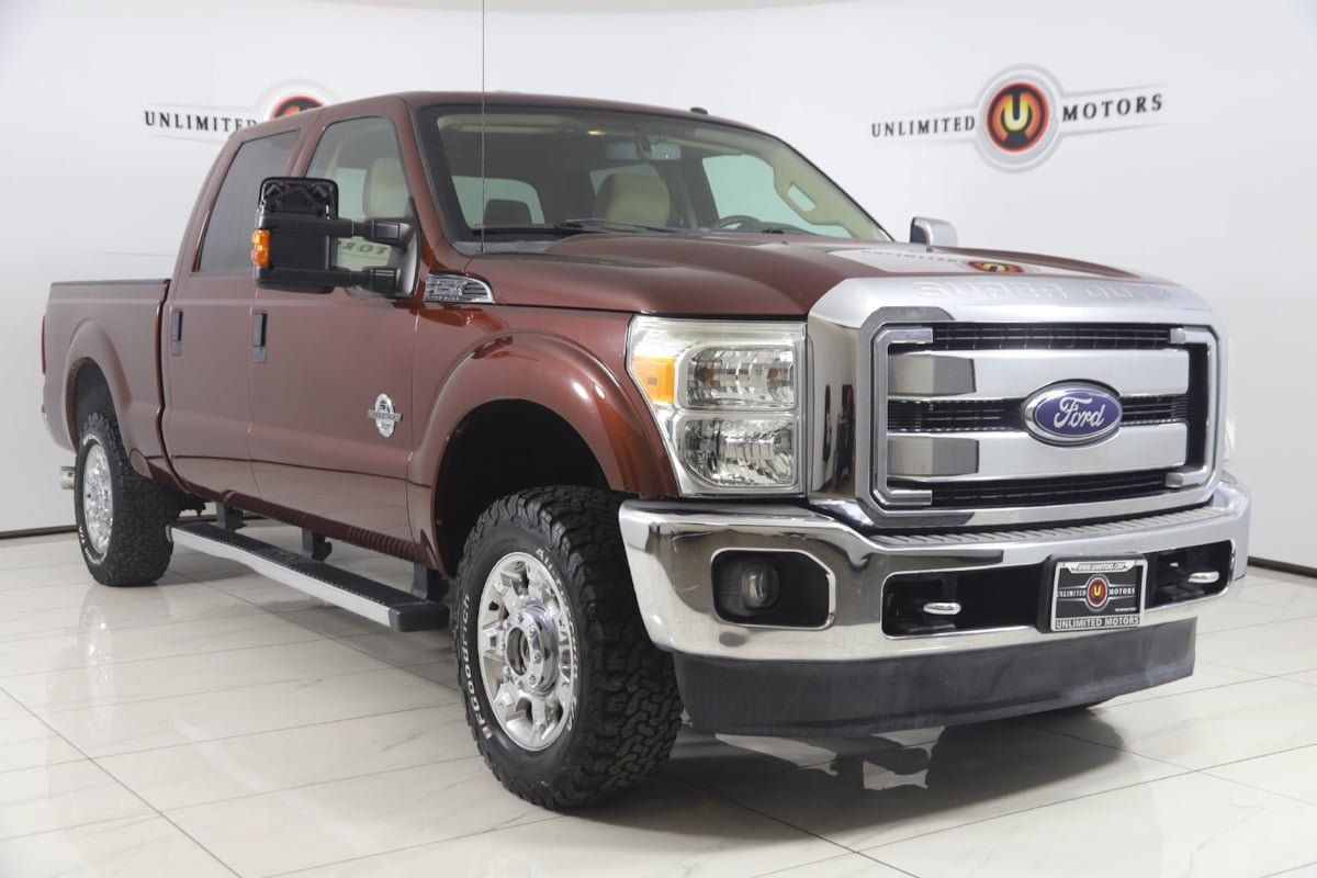 Used 2015 Ford F250 XLT w/ XLT Premium Package AWD/4WD image 16