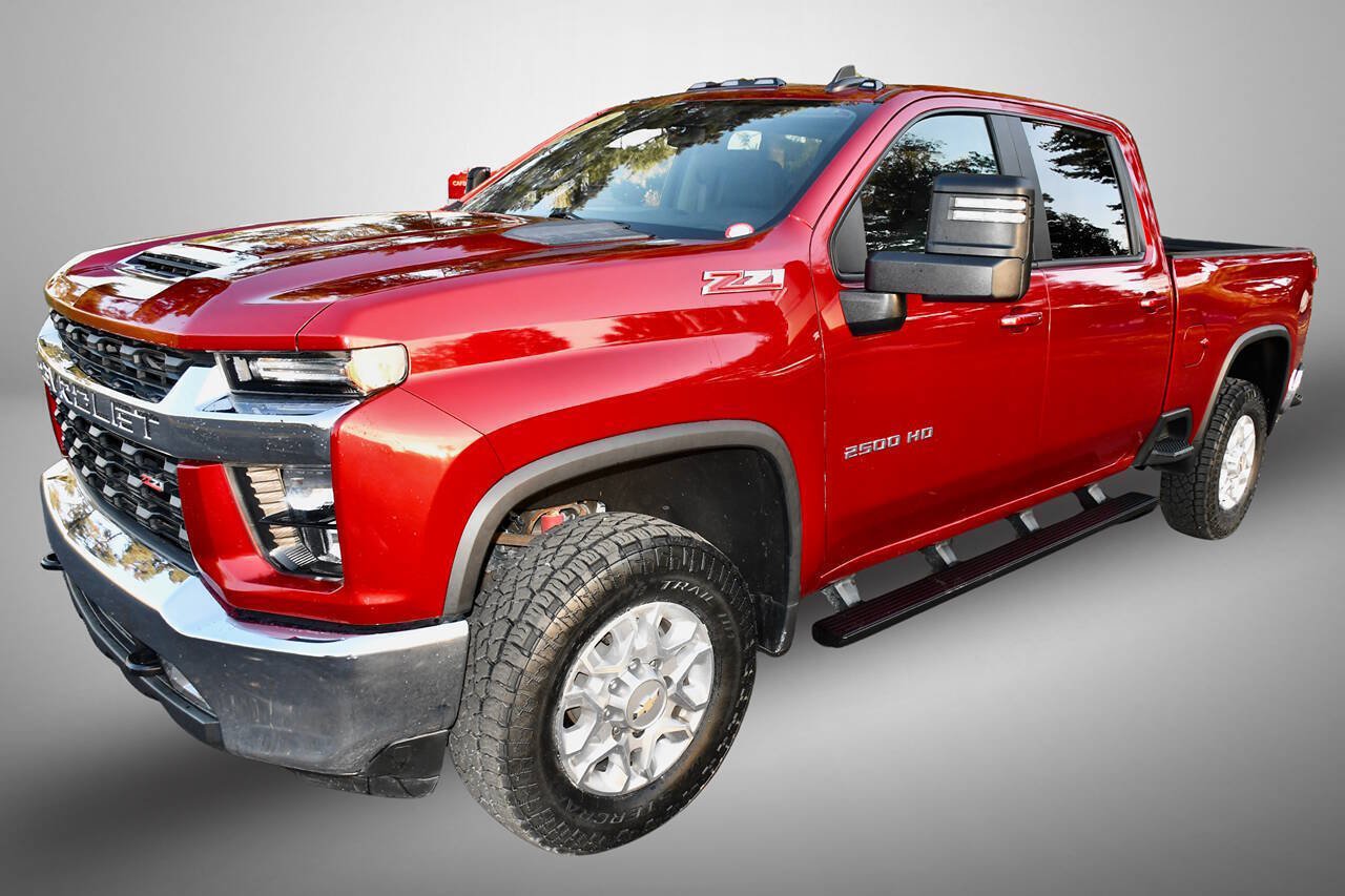Used 2022 Chevrolet Silverado 2500 LT w/ Convenience Package AWD/4WD image 3