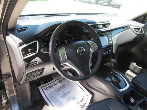 Used 2016 Nissan Rogue SL w/ SL Premium Package AWD/4WD image 20