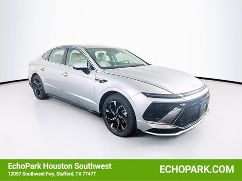 Used 2025 Hyundai Sonata SEL image 1