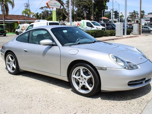 Used 2001 Porsche 911 GT3 RS image 6