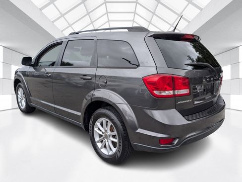 Used 2015 Dodge Journey SXT w/ Flexible Seating Group image 5