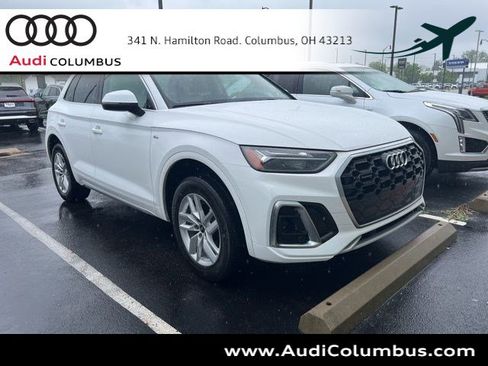 Certified 2023 Audi Q5 2.0T Premium w/ Convenience Package AWD/4WD image 1
