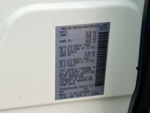 Used 2024 Nissan Pathfinder SV image 32