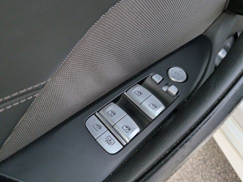 Used 2023 BMW 840i Gran Coupe w/ Comfort Seating Package image 28