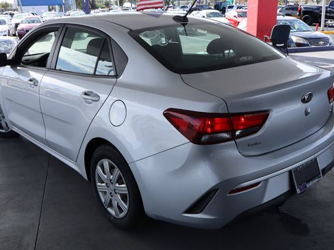 Used 2021 Kia Rio S image 7