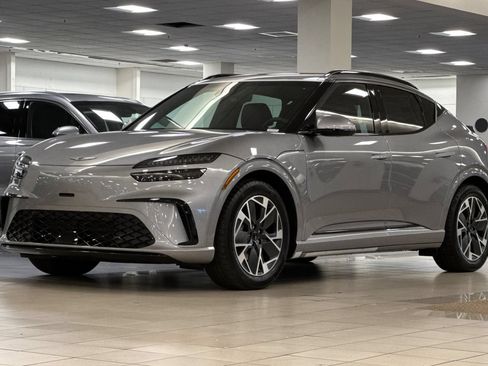 New 2026 Genesis GV60 RWD image 8