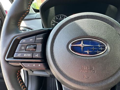 Used 2024 Subaru Crosstrek 2.5i Limited AWD/4WD image 25