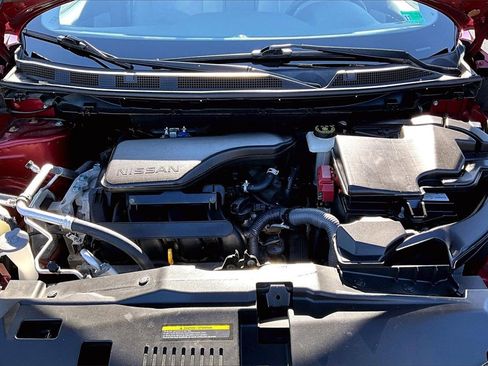 Used 2021 Nissan Rogue Sport SV image 27