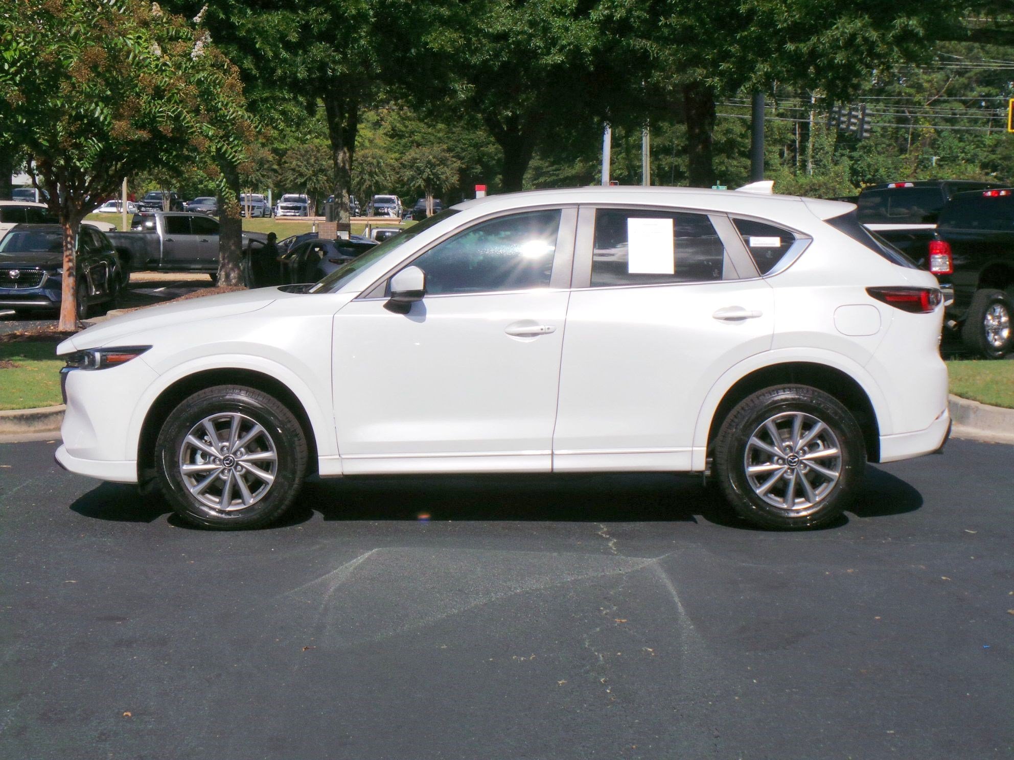 Used 2025 MAZDA CX-5 AWD 2.5 S w/ Preferred Package image 5