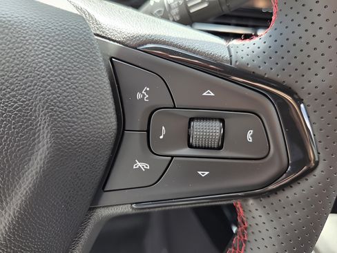 New 2026 Chevrolet Trax RS w/ Sunroof Package FWD image 13