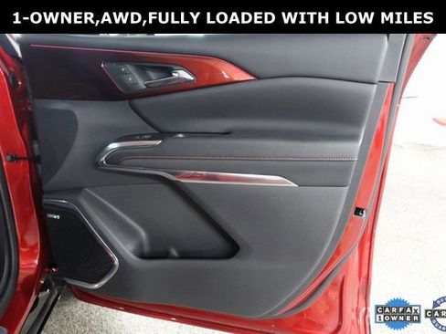 Used 2024 Chevrolet Traverse RS w/ LPO, Floor Liner Package image 28