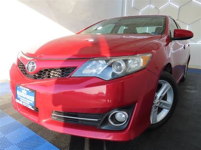 Used 2012 Toyota Camry SE w/ Preferred Accessory Pkg