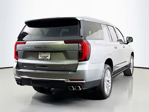 New 2026 GMC Yukon XL Denali w/ Denali Reserve Package AWD/4WD image 7
