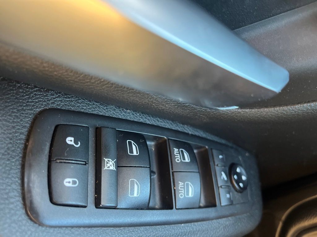 Used 2019 RAM 1500 Big Horn AWD/4WD image 24