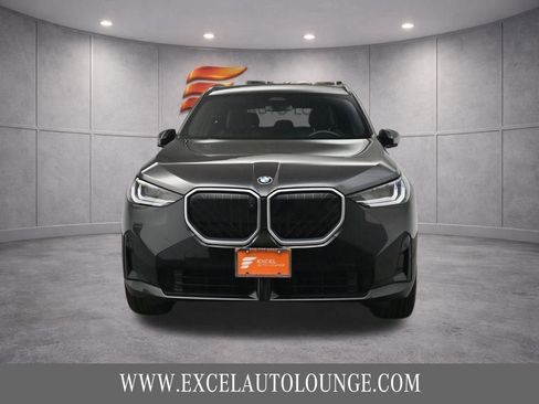 Used 2025 BMW X3 xDrive30i AWD/4WD image 12