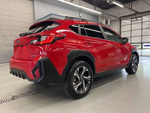 Used 2024 Subaru Crosstrek 2.0i Premium image 7