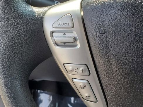 Used 2016 Nissan Versa SV image 20