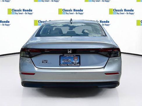 Certified 2023 Honda Accord EX image 7