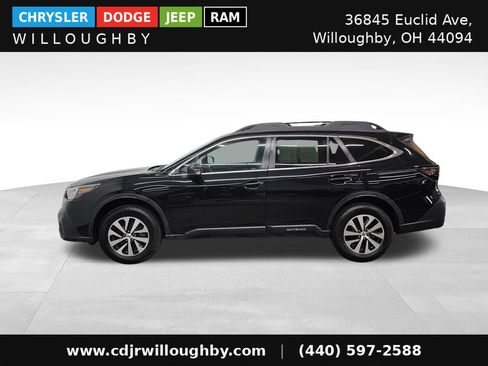 Used 2022 Subaru Outback Premium AWD/4WD image 5