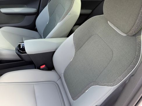 New 2026 Volvo EX30 Ultra image 16