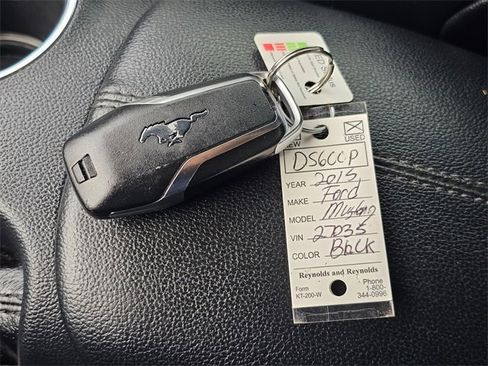 Used 2015 Ford Mustang GT Premium image 30