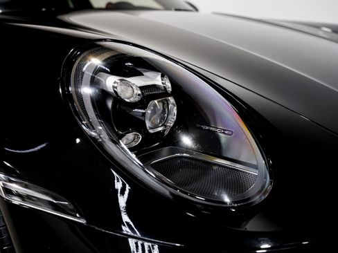 Used 2020 Porsche 911 Carrera S image 41