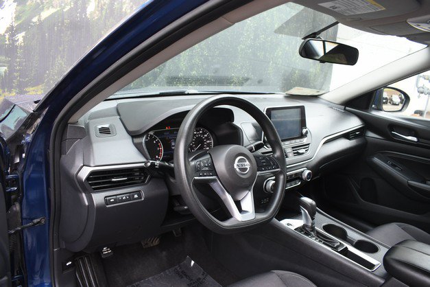 Used 2020 Nissan Altima 2.5 S FWD image 14