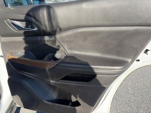 Used 2018 GMC Acadia SLE w/ Driver Alert Package I image 36