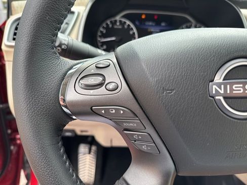 Used 2024 Nissan Murano SV image 20