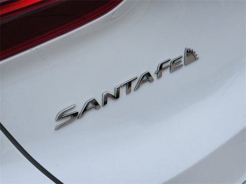 Used 2021 Hyundai Santa Fe SEL image 12