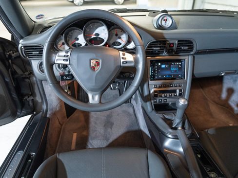 Used 2006 Porsche 911 Carrera 4S AWD/4WD image 17
