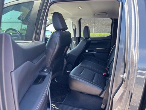 Used 2024 Ford Ranger Lariat w/ FX4 Off-Road Package AWD/4WD image 13