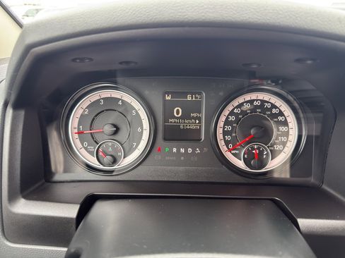Used 2018 RAM 1500 Express AWD/4WD image 17