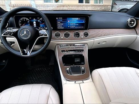 Used 2023 Mercedes-Benz E 350 E 350 image 16