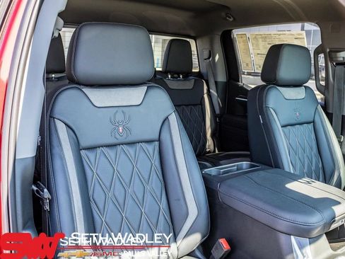 New 2025 Chevrolet Silverado 1500 RST AWD/4WD image 18