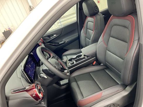 Used 2025 Chevrolet Equinox RS w/ Safety and Technology Package AWD/4WD image 20
