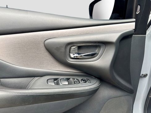 Used 2024 Nissan Murano SV w/ SV Midnight Edition Package image 28