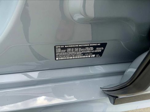 Used 2026 BMW X7 xDrive40i w/ M Sport Package image 18