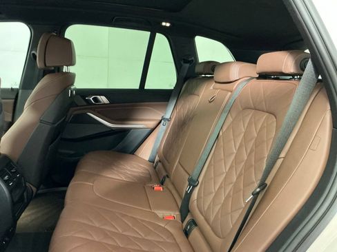 Used 2024 BMW X5 xDrive40i w/ Premium Package AWD/4WD image 26