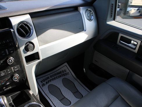 Used 2011 Ford F150 Platinum image 16