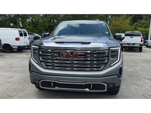 Certified 2023 GMC Sierra 1500 Denali AWD/4WD image 3